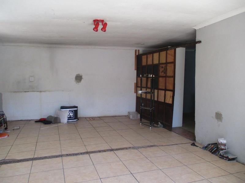 4 Bedroom Property for Sale in Hospitaalpark Free State